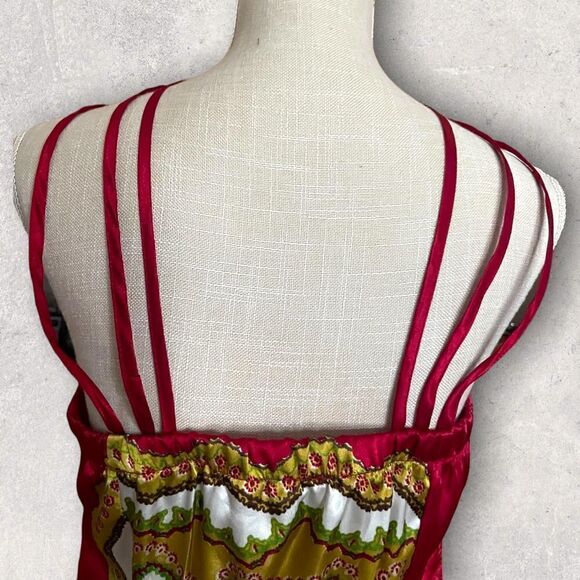 Kouture by Kimora | EUC Strappy Sleeveless Halter Top Size Medium - Picture 6 of 9